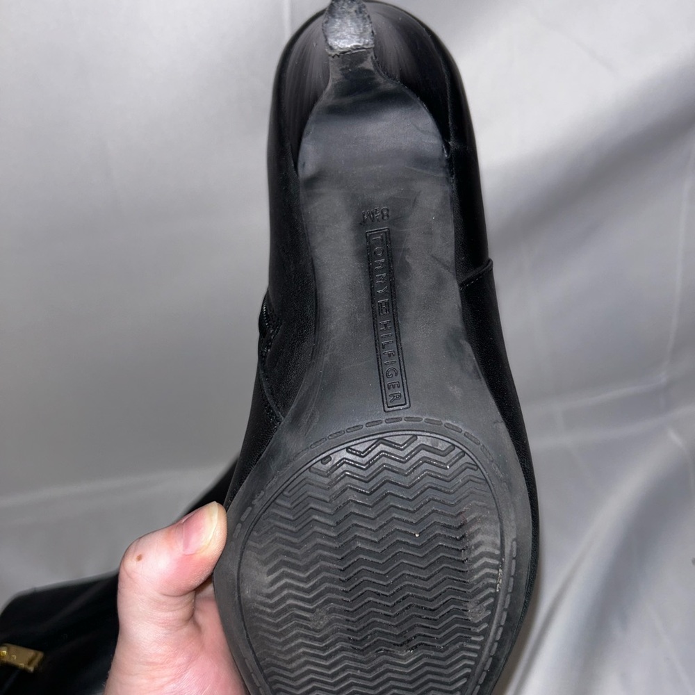 Tommy Hilfiger Black Leather Ankle Booties NEW Women’s Size 8.5 | Designer Shoes - Picture 5 of 5